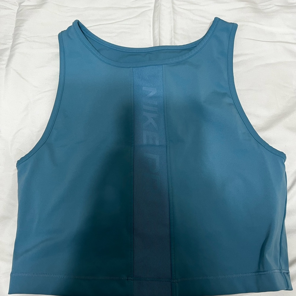Nike Pro athletic tank
